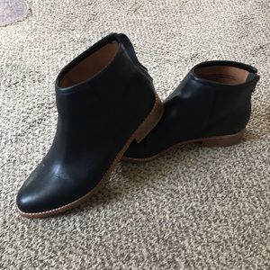 Black vegan leather Urban Outfitter ankle boots